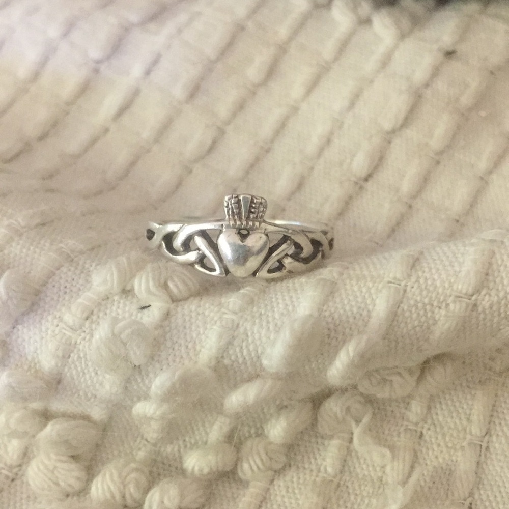 Sterling Silver Claddagh Ring